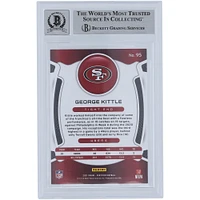 Carte Panini certifiée miroir bleu autographiée 2021 de George Kittle San Francisco 49ers #95 #/75 Beckett Fanatics Witnessed Authenticated 9/10
