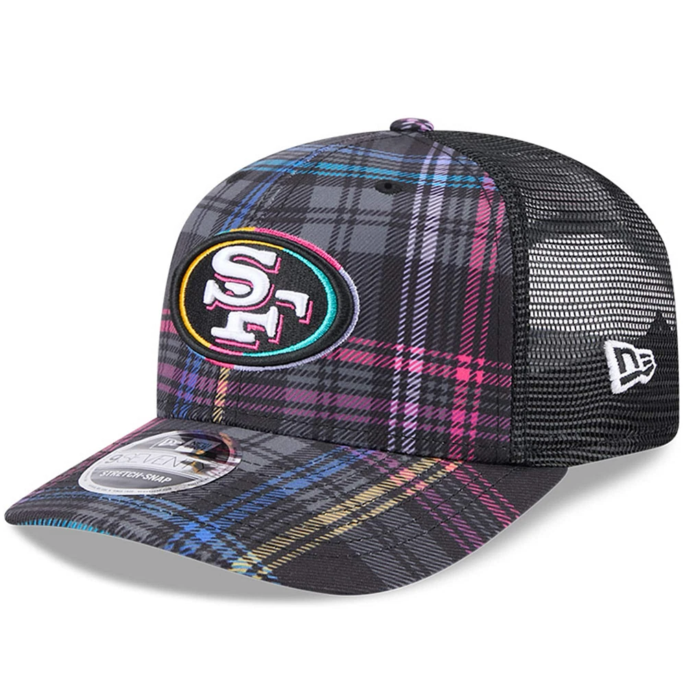 Men's New Era Black San Francisco 49ers 2024 NFL Crucial Catch Plaid 9SEVENTY Trucker Snapback Hat