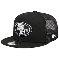 Casquette à visière plate Main Trucker 9FIFTY Snapback noire pour homme New Era des San Francisco 49ers Casquette à visière plate Main Trucker 9FIFTY Snapback noire pour homme