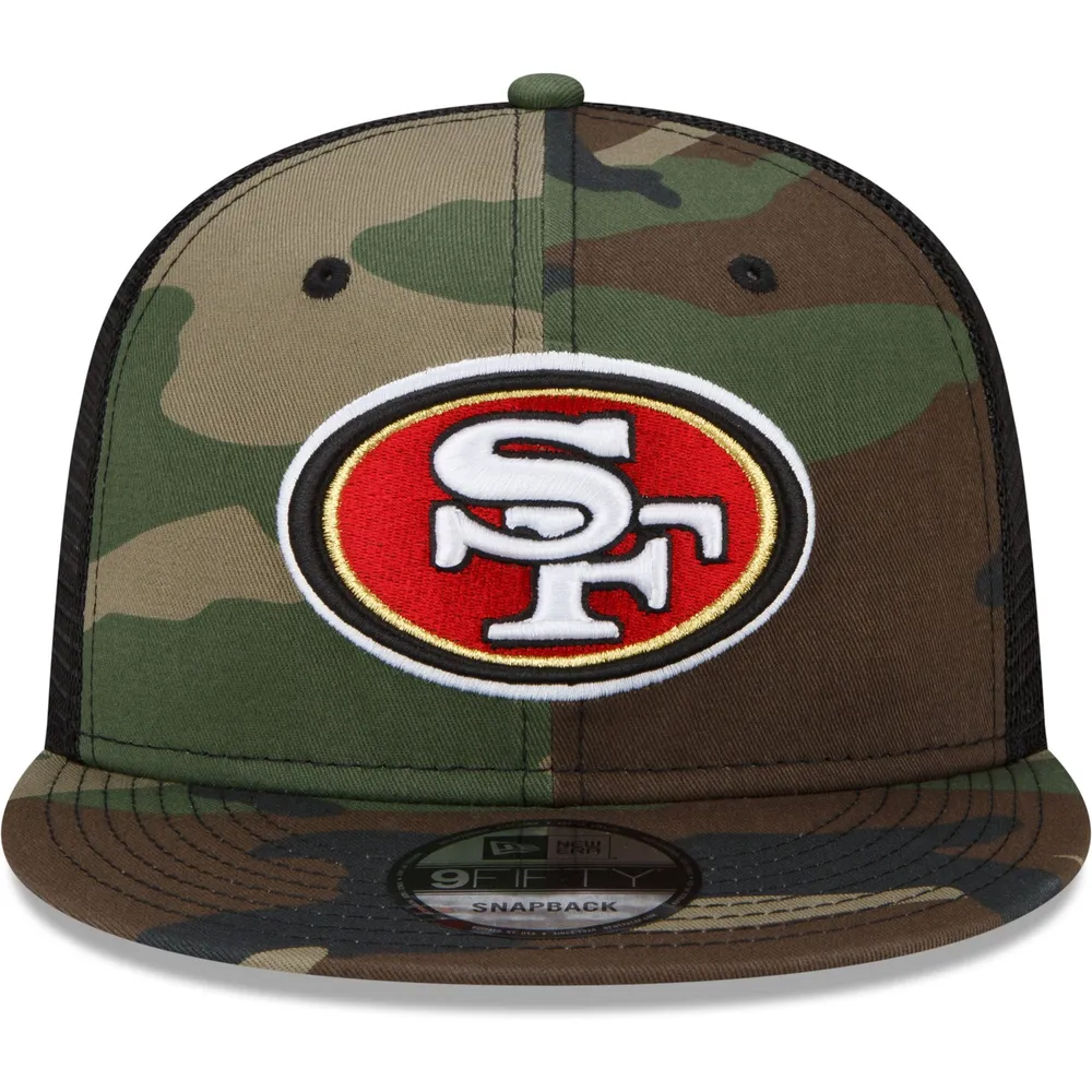 New Era Men's New Era Camo San Francisco 49ers Woodland Trucker 2.0 9FIFTY  Snapback Hat