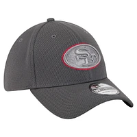 Men's New Era Graphite San Francisco 49ers  Main 39THIRTY Flex Hat