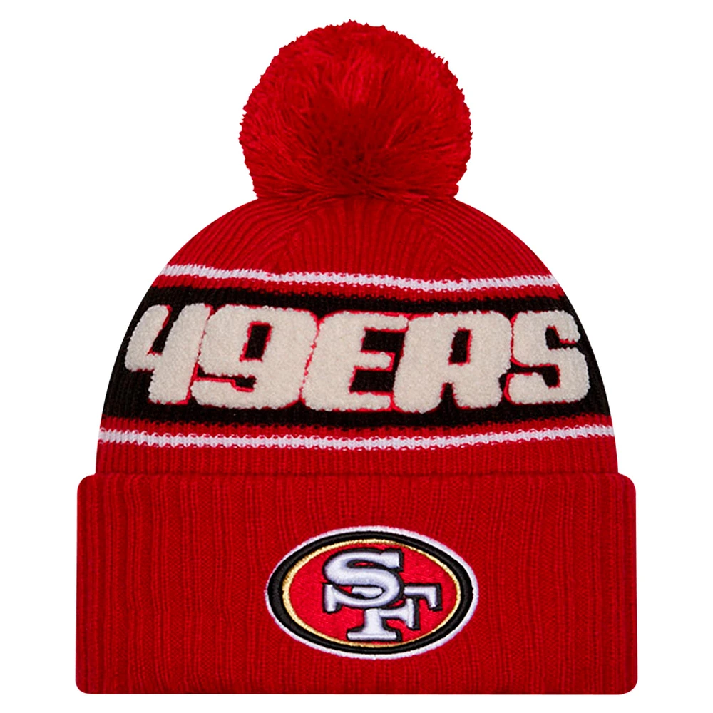 Bonnet en tricot à revers avec pompon pour homme New Era Scarlet San Francisco 49ers 2024 Sideline Sport