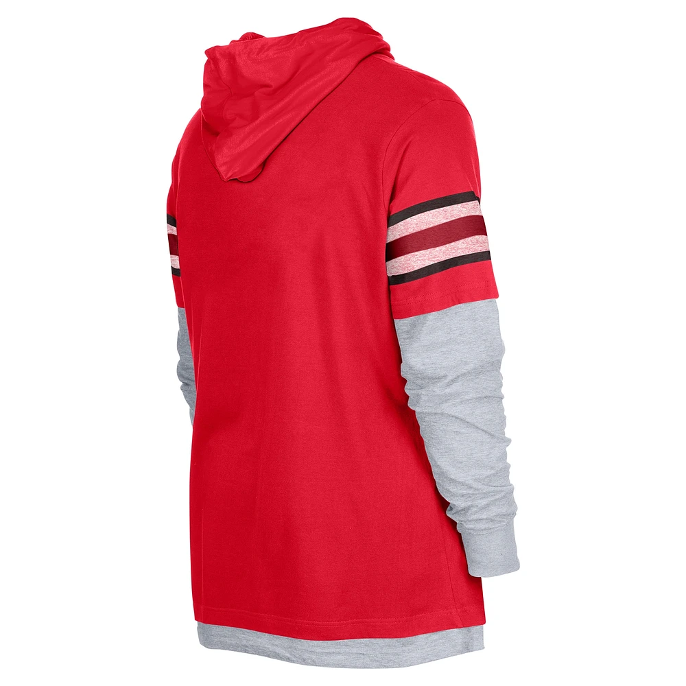 T-shirt à capuche manches longues Twofer Scarlet San Francisco 49ers pour homme New Era