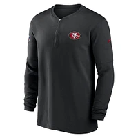 Haut Nike noir San Francisco 49ers 2023 Sideline Performance à manches longues et quart de zip pour homme