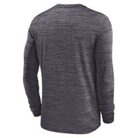 Nike Men's Dri-Fit Sideline Velocity (NFL San Francisco 49ers) Long-Sleeve T-Shirt in Grey, Size: Large | 00KX06G73-078