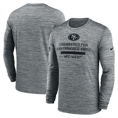 T-shirt Nike gris à manches longues Performance Sideline Velocity des San Francisco 49ers pour homme