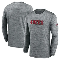 Men's Nike  Heather Gray San Francisco 49ers Sideline Team Velocity Performance Long Sleeve T-Shirt