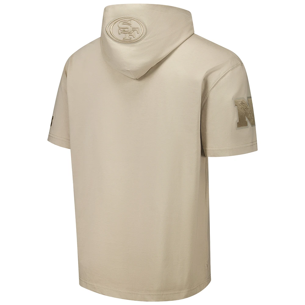 Sweat à capuche manches courtes pour homme Pro Standard Tan San Francisco 49ers Neutrals Capsule