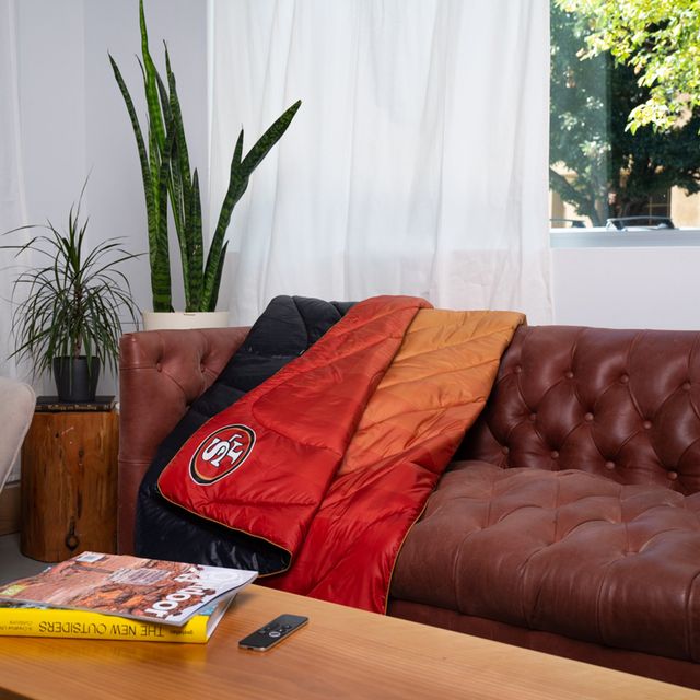 Rumpl San Francisco 49ers 75'' x 52'' Couverture Puffy Originale