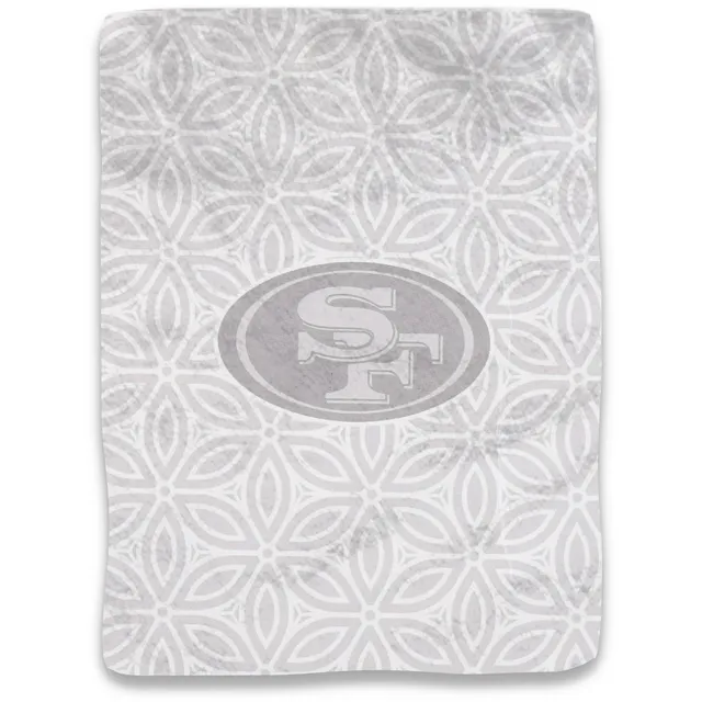 Lids San Francisco 49ers The Northwest Group Hooded Beach Towel