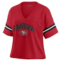 T-shirt à col en V blocs de couleurs pour femmes la collection WEAR by Erin Andrews Scarlet San Francisco 49ers, grande taille