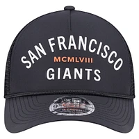 Men's New Era  Black San Francisco Giants Minimalist 9FORTY A-Frame Adjustable Hat