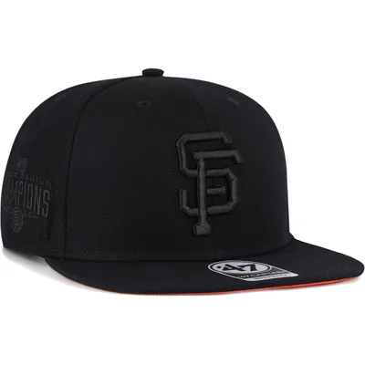 San Francisco Giants '47 Black on Black Sure Shot Captain Snapback Hat