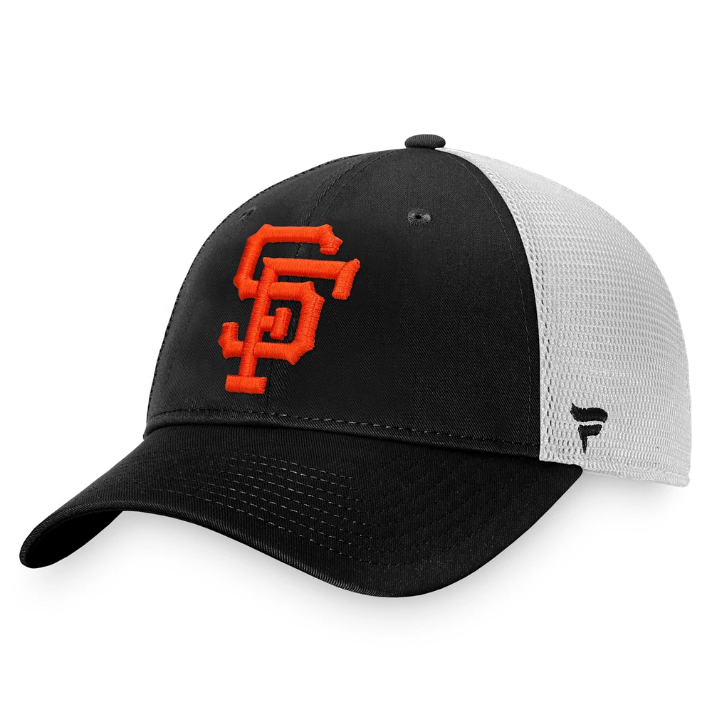 Men's Fanatics Black/White San Francisco Giants Cooperstown Collection Core Trucker Snapback Hat