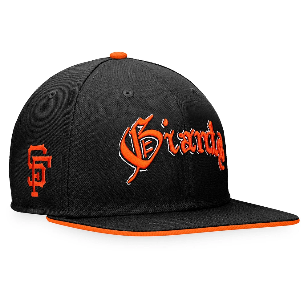 Fanatics pour hommes noirs San Francisco Giants Iconic Old English - Casquette Snapback