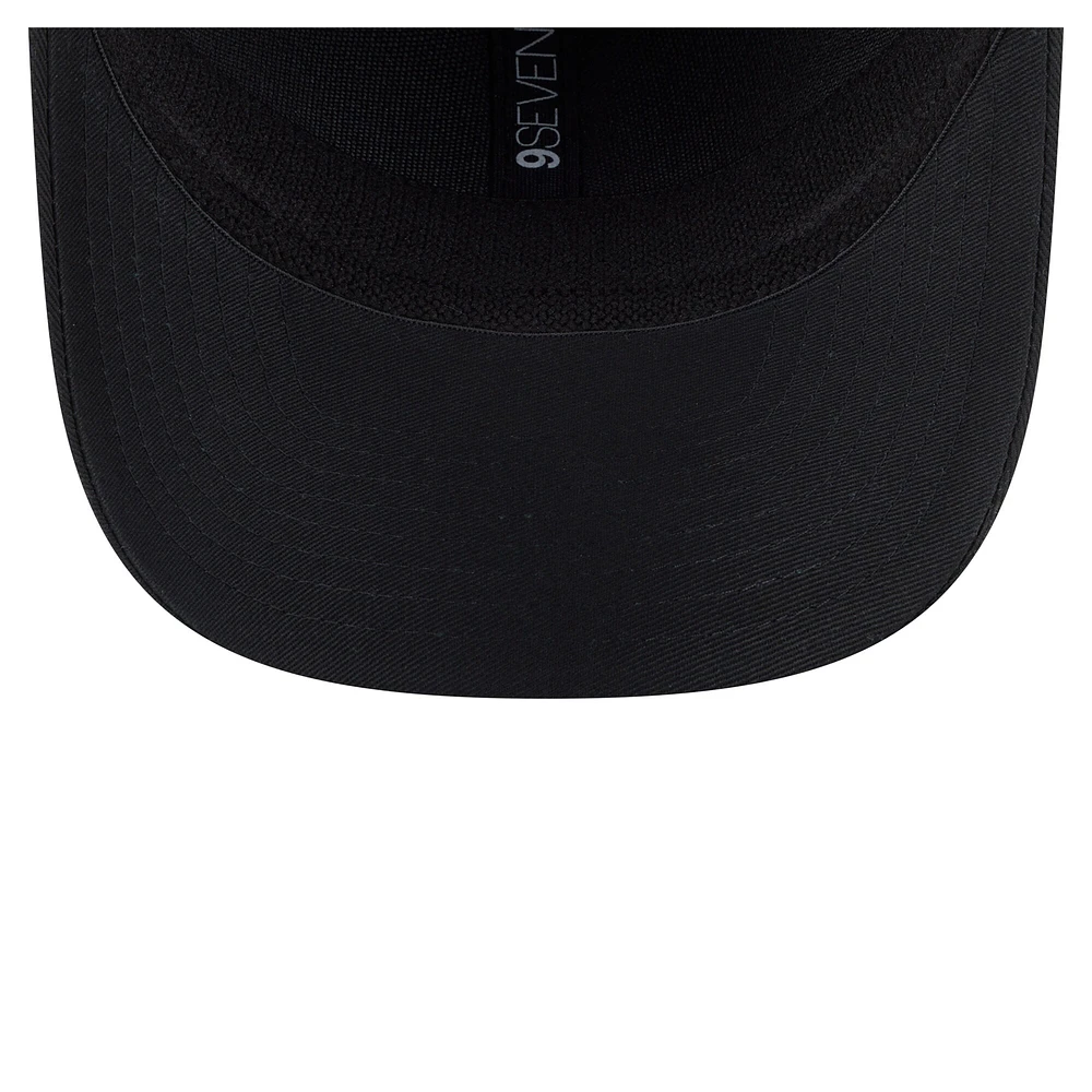 Men's New Era Black San Francisco Giants Circle Patch 9SEVENTY Stretch-Snap Hat
