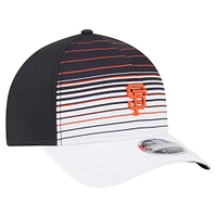 Men's New Era  Black San Francisco Giants Gradient 9FORTY M-Crown Adjustable Hat