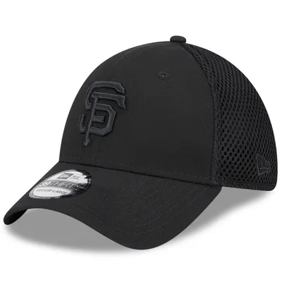 Men's New Era Black San Francisco 49ers Logo 39THIRTY Flex Hat