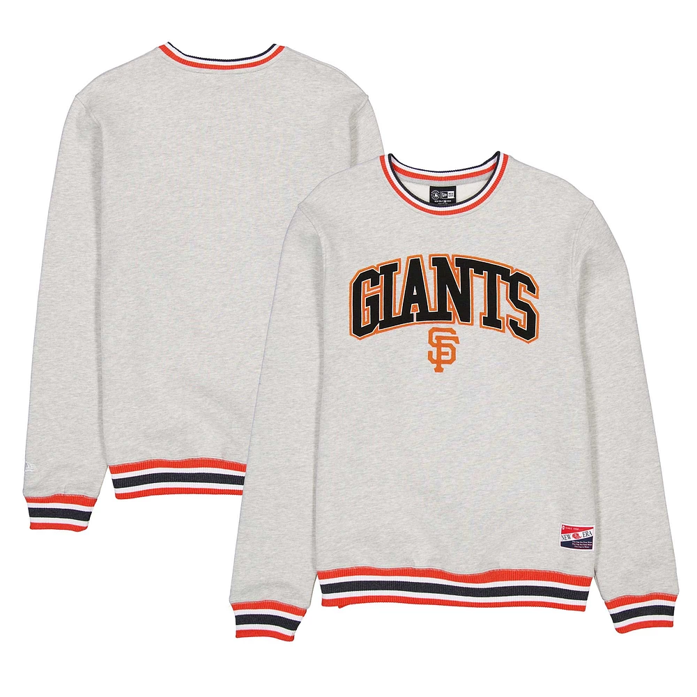 Sweat-shirt classique Throwback des Giants de San Francisco New Era gris chiné pour hommes