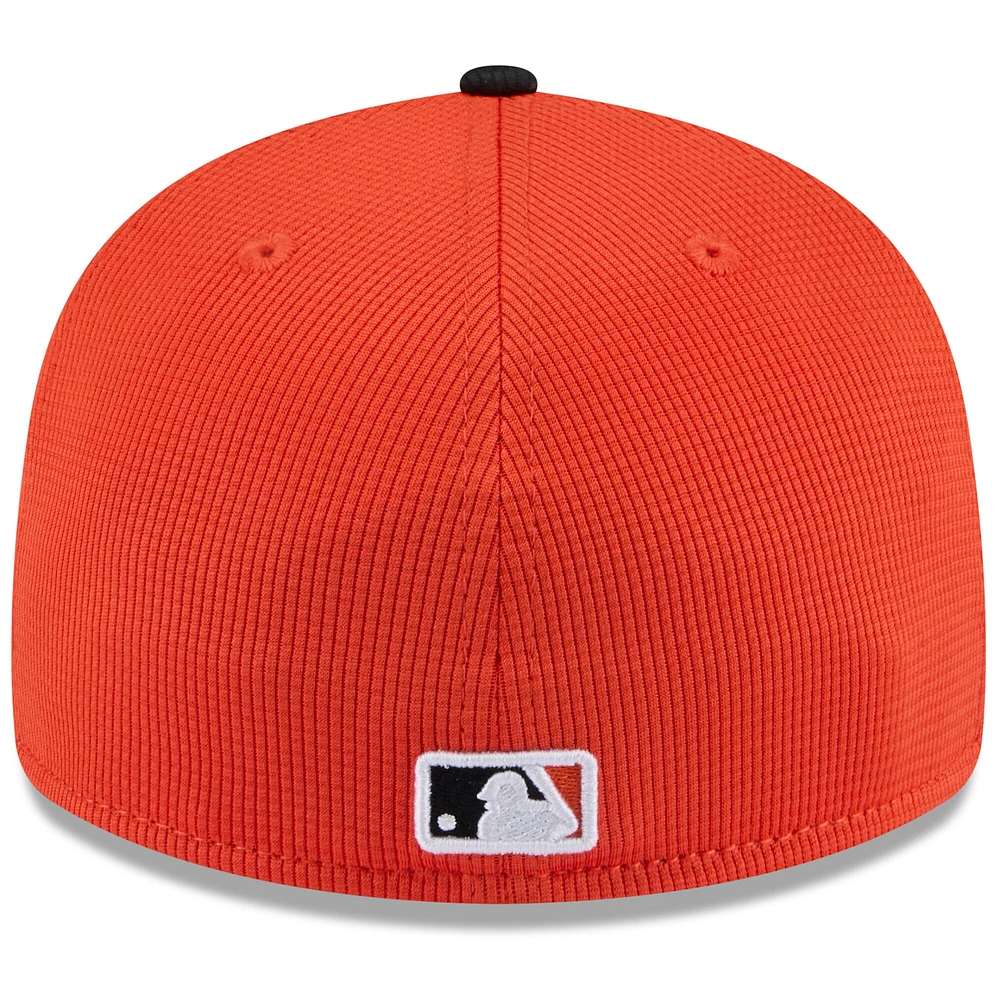 Casquette ajustée 59FIFTY orange/noir pour homme San Francisco Giants 2025 Spring Training Low Profile de New Era