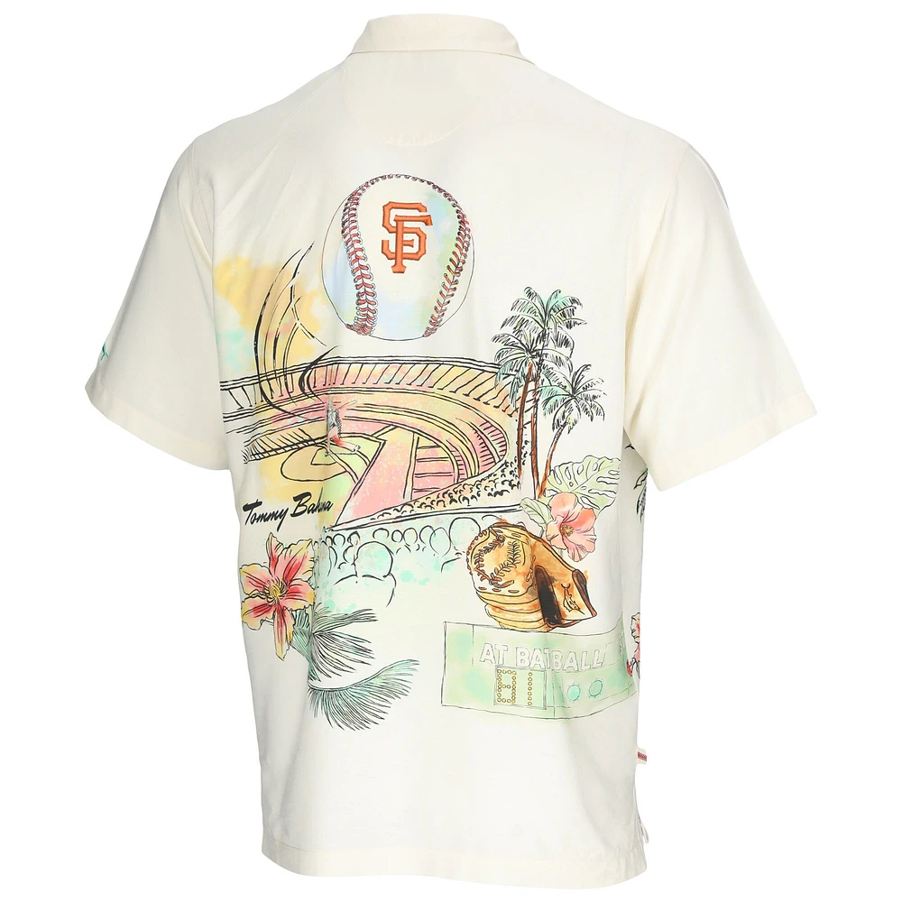 Chemise boutonnée pour homme Tommy Bahama crème San Francisco Giants Paradise Fly Ball Camp