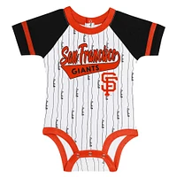 Newborn & Infant White San Francisco Giants Base Hitter Bodysuit, Bib Bootie Set