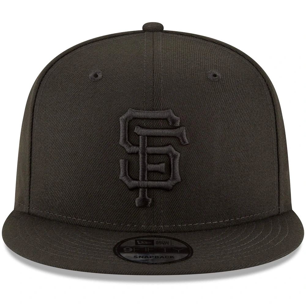 San Francisco Giants New Era Black on Black 9FIFTY Team Snapback Adjustable Hat - Black