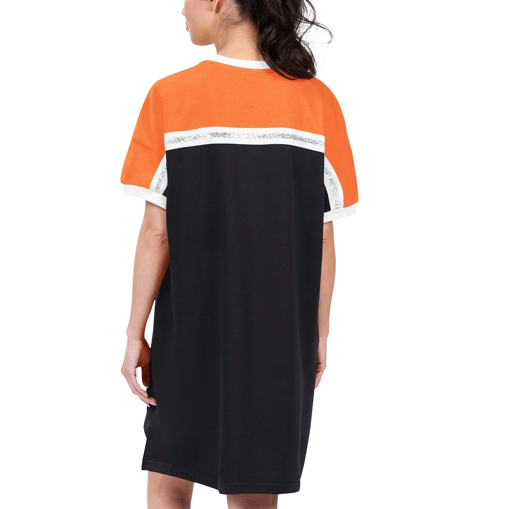 Women's G-III 4Her by Carl Banks Black/Orange San Francisco Giants Circus Catch Sneaker Dress