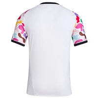 Men's adidas White San Jose Earthquakes 2023 Pride Pre-Match Top