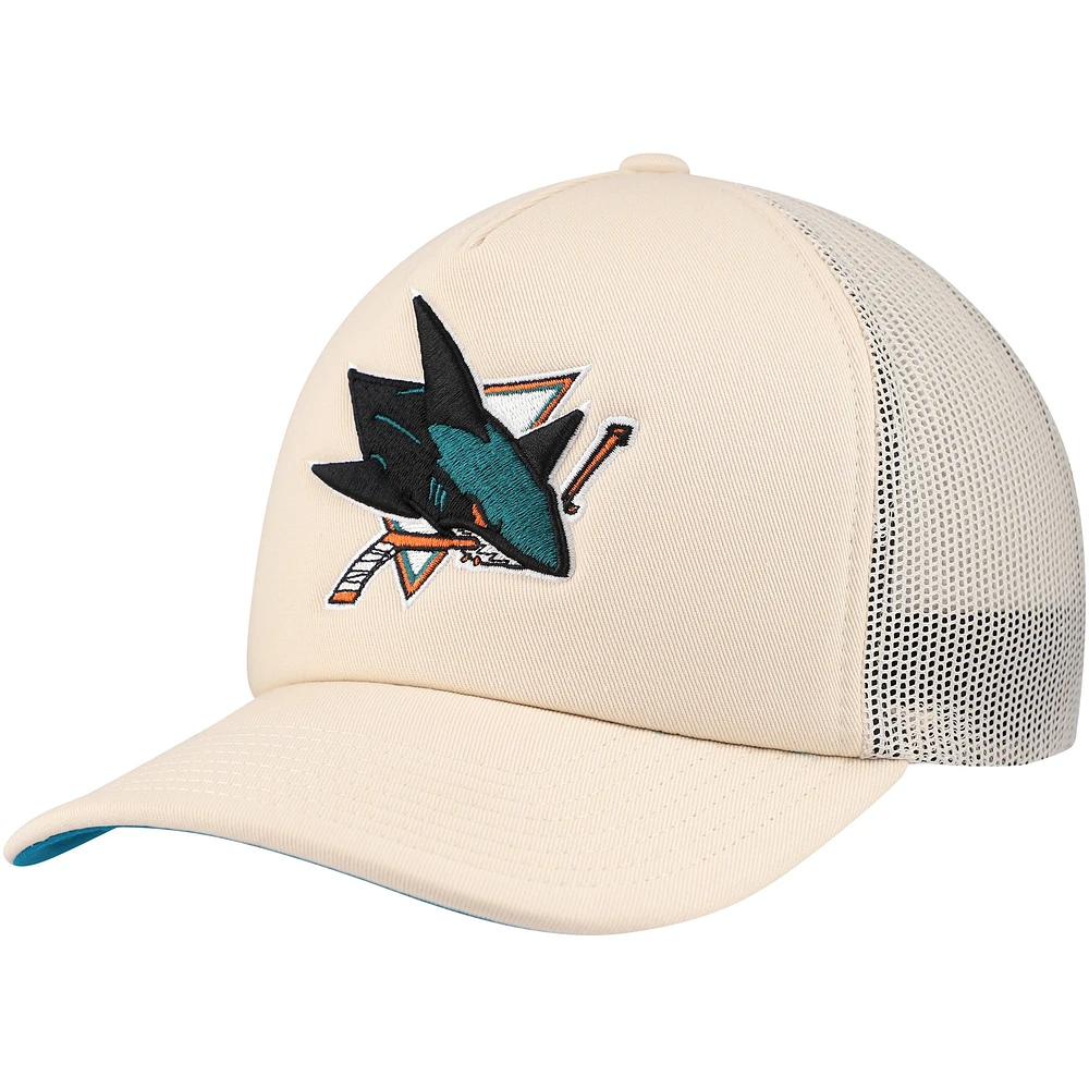 Casquette réglable de camionneur avant en mousse crème San Jose Sharks Mitchell & Ness pour hommes