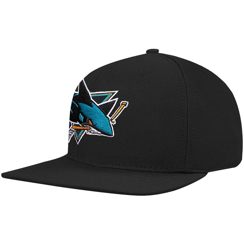 Men's Pro Standard  Black San Jose Sharks Core Classic Logo Snapback Hat