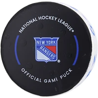 Rondelle de but utilisée par Ryan Carpenter pour le match des Sharks de San Jose du 3 décembre 2023 contre les Rangers de New York
