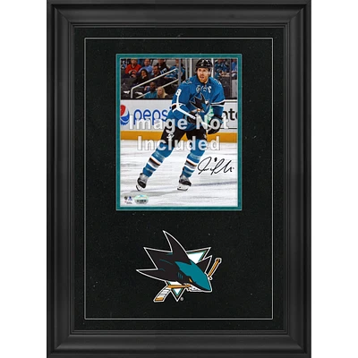 Cadre photo vertical de luxe 8'' x 10'' San Jose Sharks avec logo de l'équipe