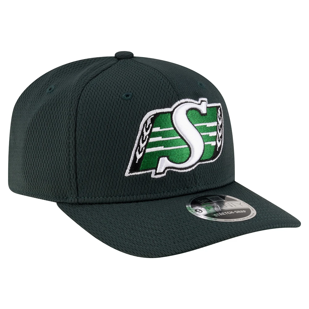 Men's New Era Dark Green Saskatchewan Roughriders Sideline Alternate 9SEVENTY Stretch-Snap Hat