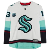 Maillot autographié par Brandon Tanev White Seattle Kraken Fanatics Breakaway avec patch de maillot de la saison inaugurale