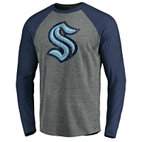 Fanatics Branded Heathered Grey/Heathered Deep Sea Blue Seattle Kraken Team pour hommes - T-shirt à manches longues raglan tri-mélange