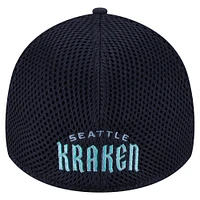 Casquette 39THIRTY Flex linéaire bleu marine Seattle Kraken de New Era pour homme