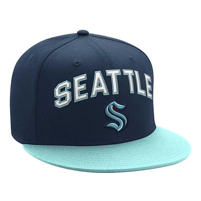 Casquette Snapback bicolore avec logo Seattle Kraken Arch Starter pour hommes, bleu profond/bleu clair