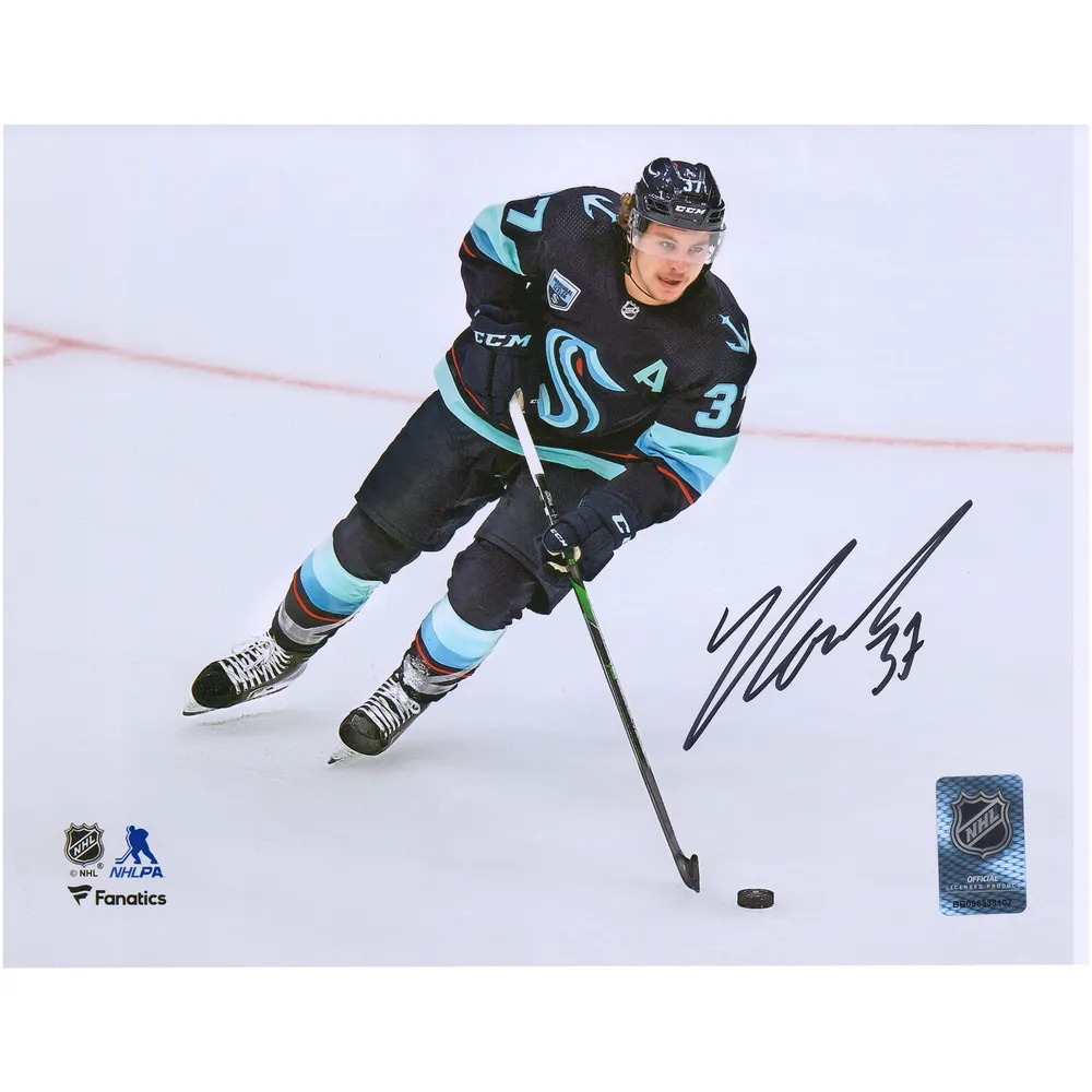 Yanni Gourde Seattle Kraken Fanatics Authentic Autographed 2022-23