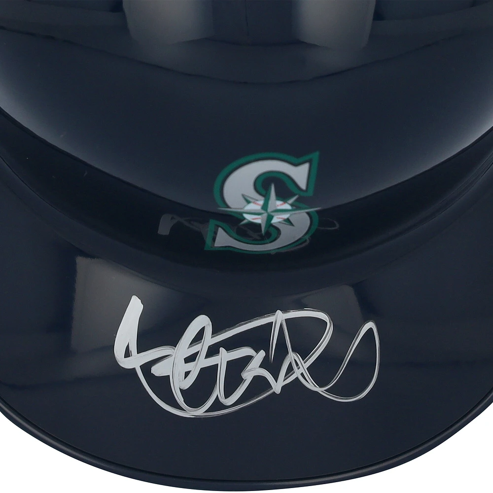 Mini casque de frappeur autographié par Ichiro Suzuki des Seattle Mariners