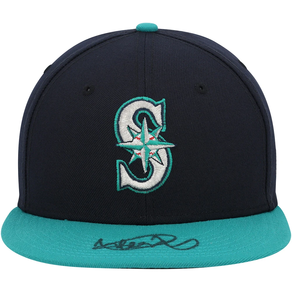 Casquette New Era bleu marine dédicacée par Ichiro Suzuki des Seattle Mariners