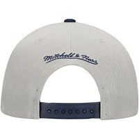 Men's Mitchell & Ness Gray Seattle Mariners Knock Out Panel Snapback Hat