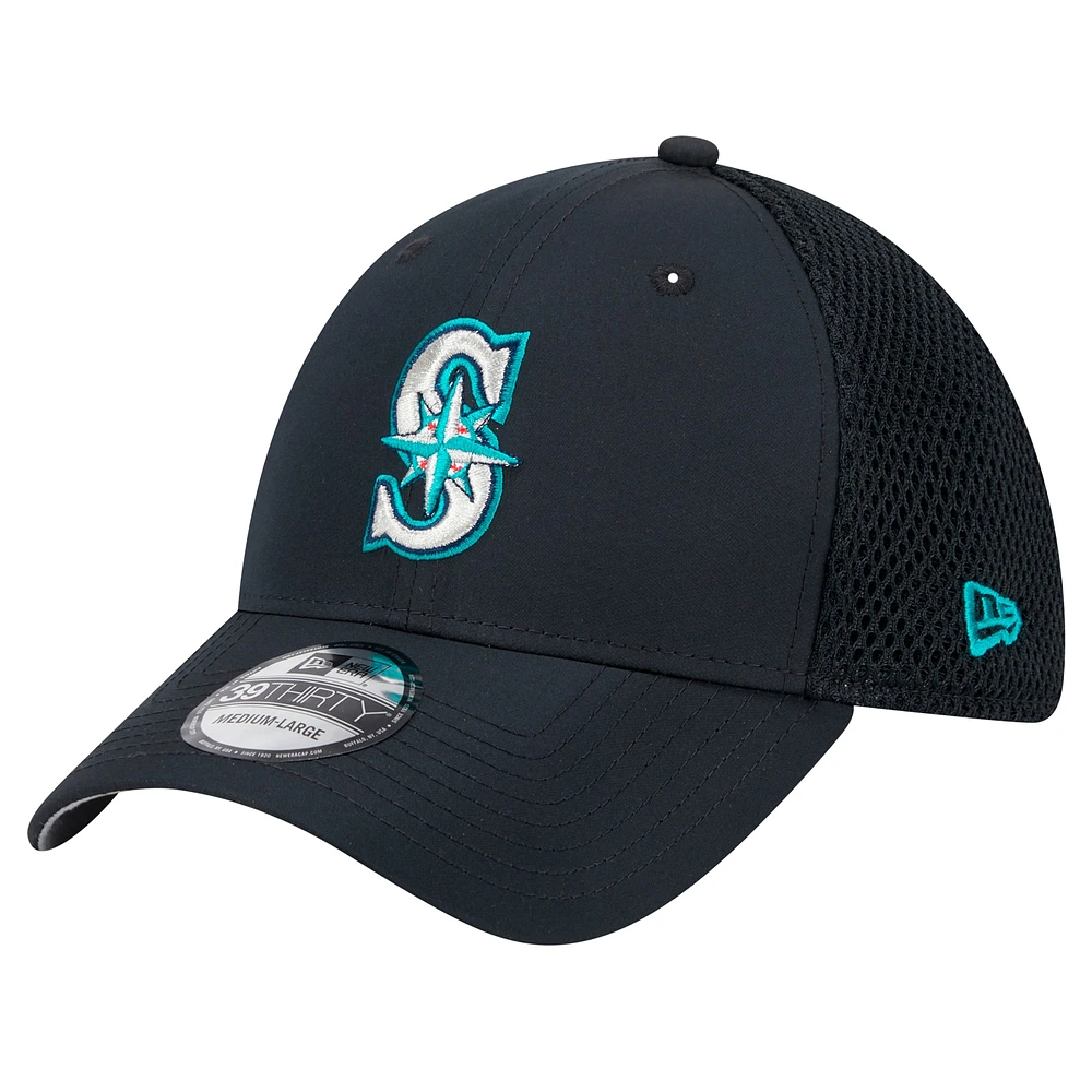 Casquette flexible 39THIRTY Team Tone des Seattle Mariners New Era pour hommes, noire