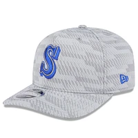 Men's New Era Gray Seattle Mariners 2025 MLB Clubhouse 9SEVENTY Stretch-Snap Hat