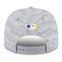 Men's New Era Gray Seattle Mariners 2025 MLB Clubhouse 9SEVENTY Stretch-Snap Hat