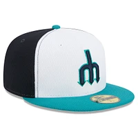 Men's New Era Navy/Aqua Seattle Mariners 2025 MLB Clubhouse 59FIFTY Fitted Hat