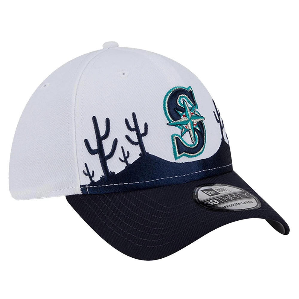 Men's New Era  Navy Seattle Mariners 2025 Spring Training Landscape 39THIRTY Flex Hat