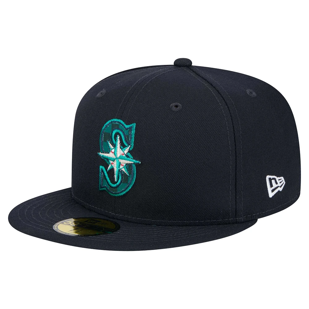 Casquette ajustée 59FIFTY à carreaux bleu marine des Seattle Mariners de New Era pour homme