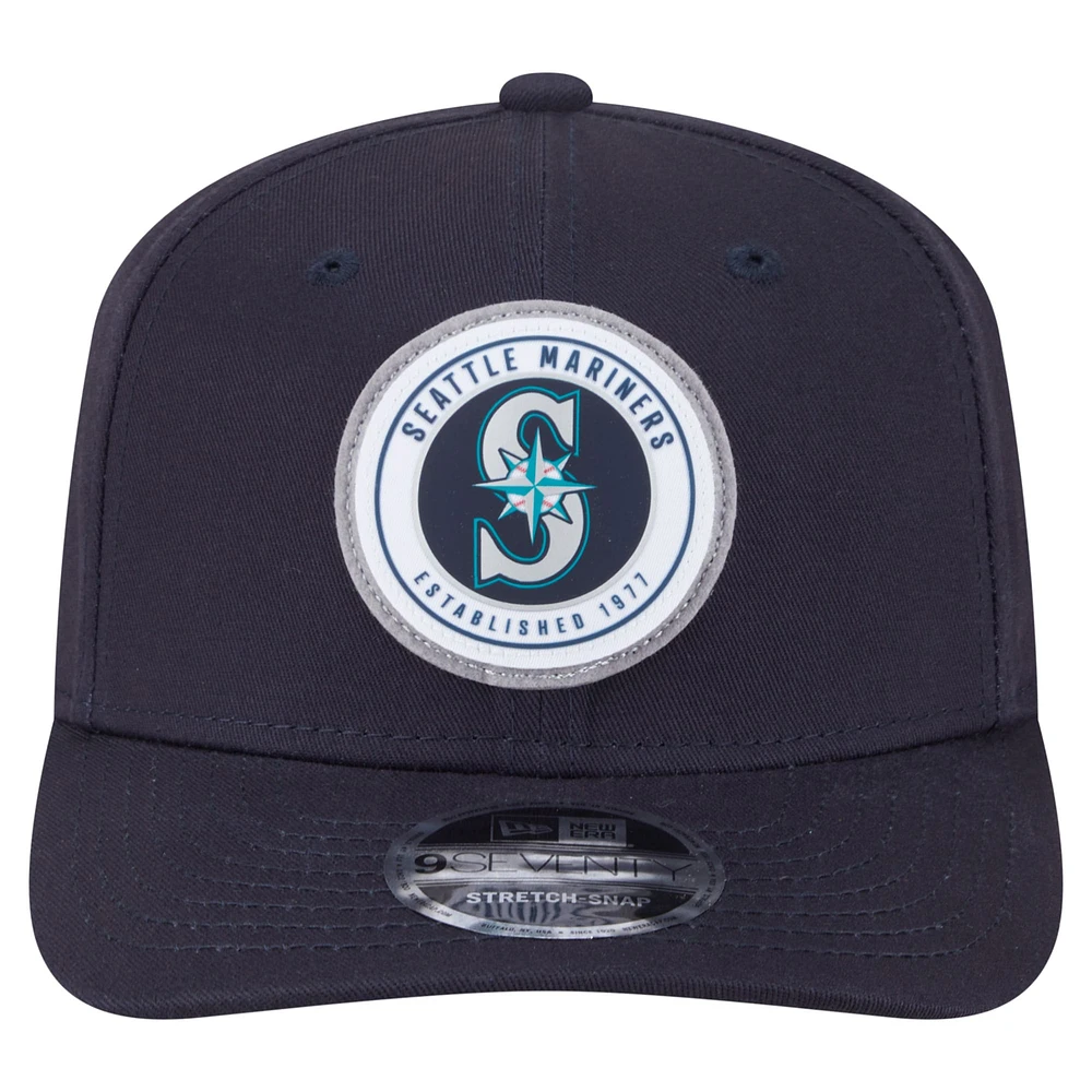 Men's New Era Navy Seattle Mariners Circle Patch 9SEVENTY Stretch-Snap Hat