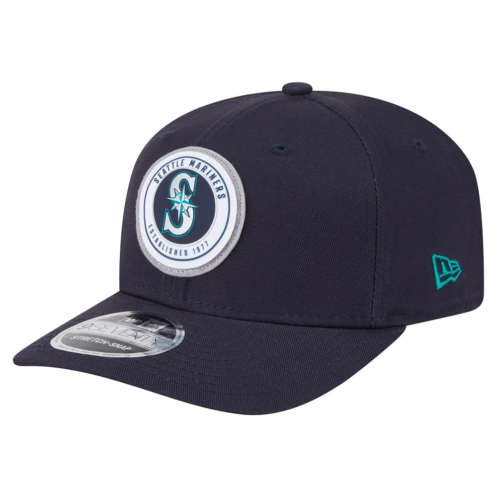 Men's New Era Navy Seattle Mariners Circle Patch 9SEVENTY Stretch-Snap Hat